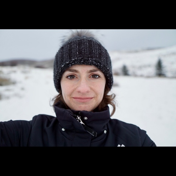 Meet your Posher, Erin - Picture 1 of 1